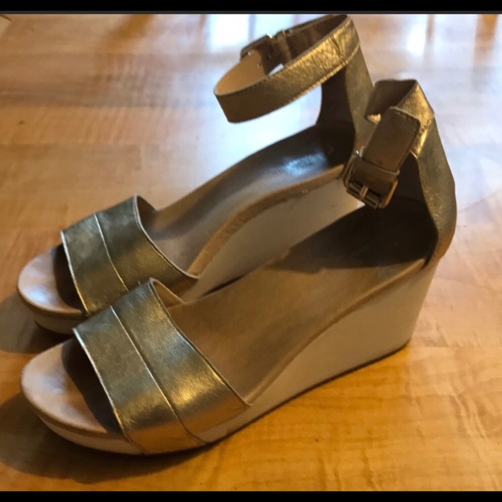 For Ashlizbeth137 :)